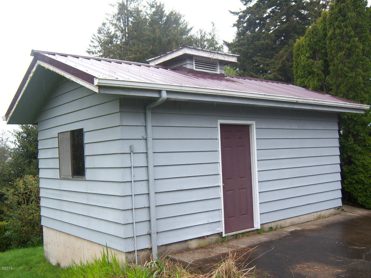 460 Southeast Gibson Road Waldport, OR 97394 - Photo 19 of 21 100_8922