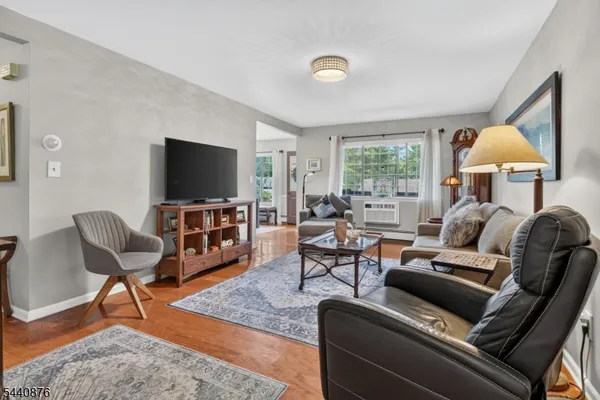 $529,000 | 13 Kensington Road, Unit G, Chatham, NJ 07928