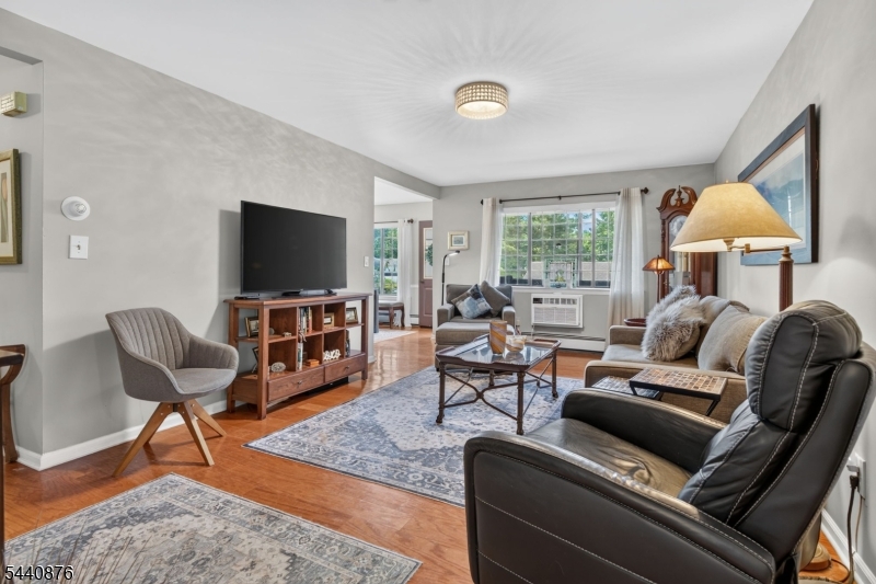 13 Kensington Road, Unit G Chatham, NJ 07928 - Photo 1 of 30