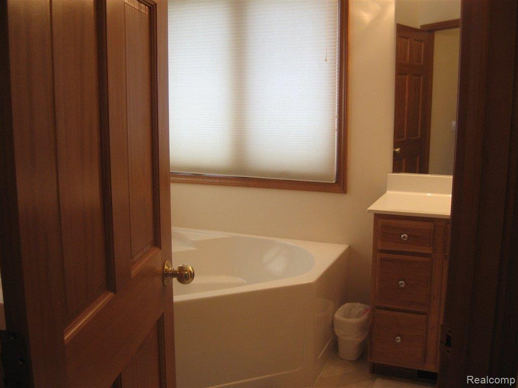2236 Buhl Road Newport, MI 48166 - Photo 8 of 15 2236 Buhl master bath.JPG