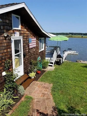 $2,000 | 212 Cedar Road, Groton, CT 06355