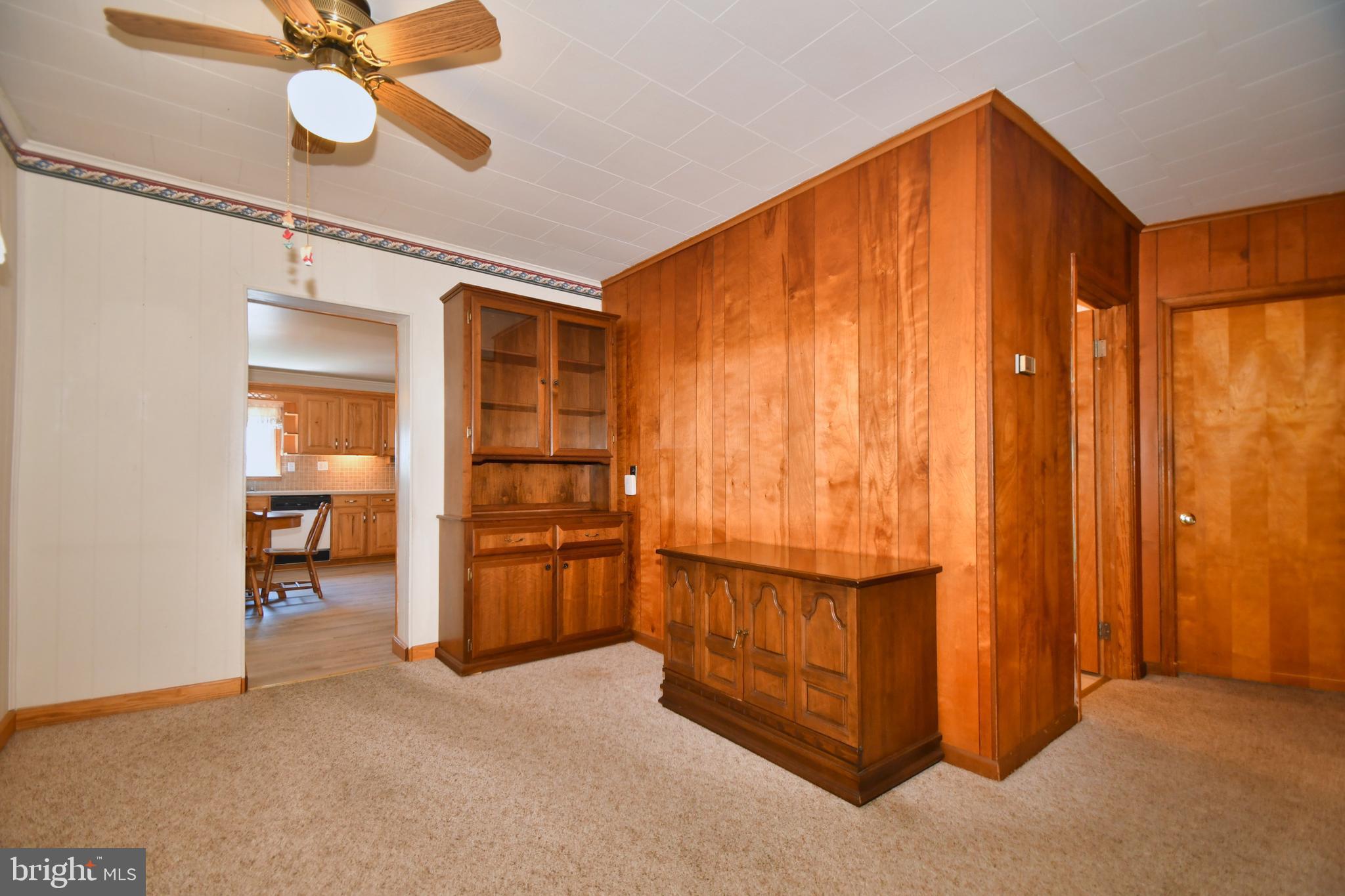 206 Oakwood Road Baltimore, MD 21222 - Photo 8 of 41 Dining Room