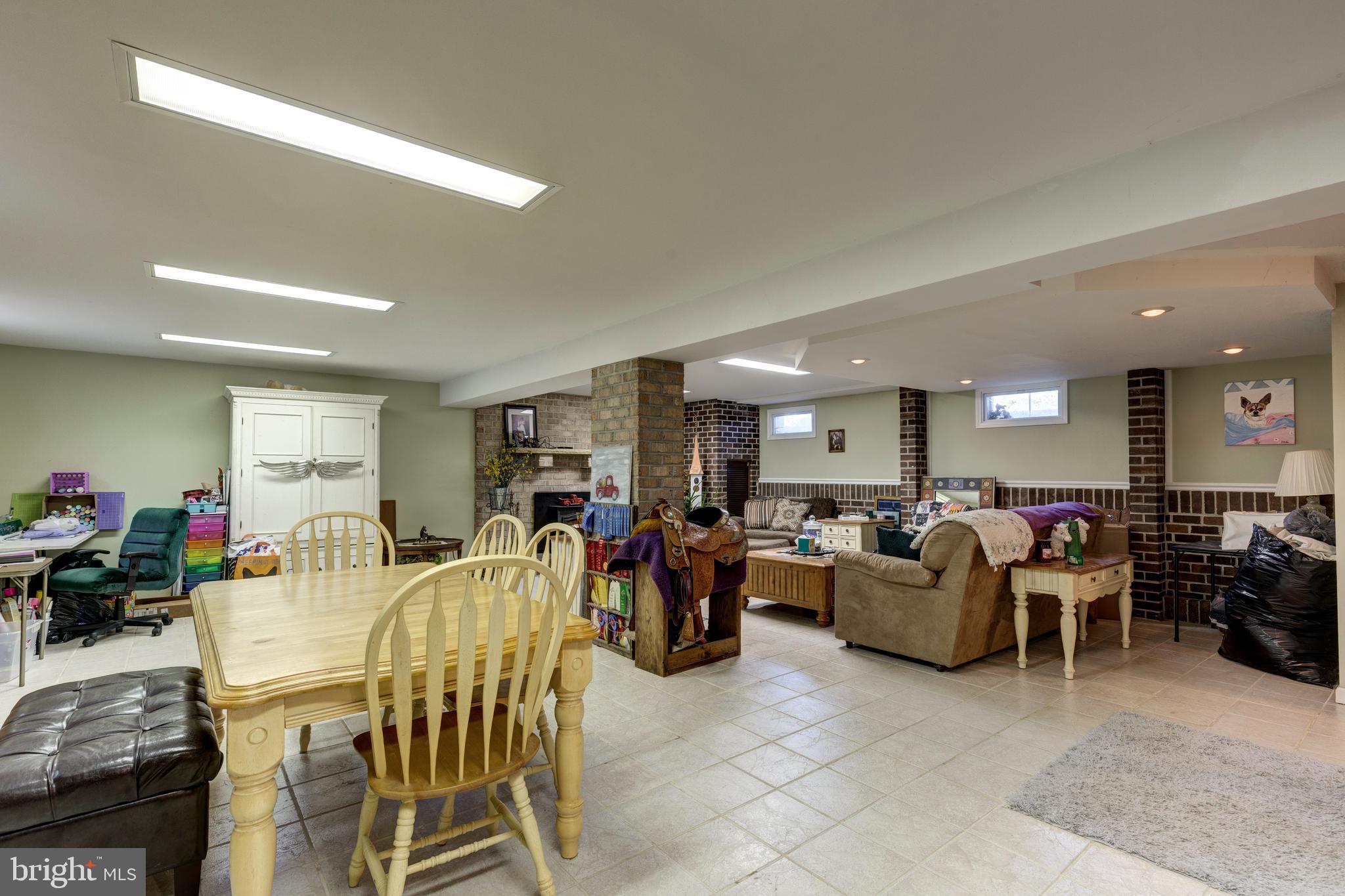 2226 Harney Road Littlestown, PA 17340 - Photo 37 of 131