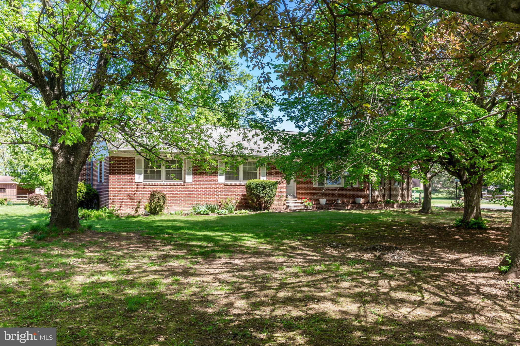 2226 Harney Road Littlestown, PA 17340 - Photo 4 of 131