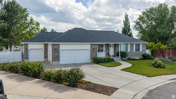 $740,000 | 1368 South 2990th E Spanish Fork East, Spanish Fork, UT 84660