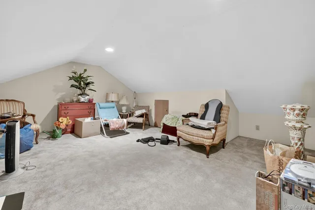 $950,000 | 99 Spencer Drive, New Rochelle, NY 10801