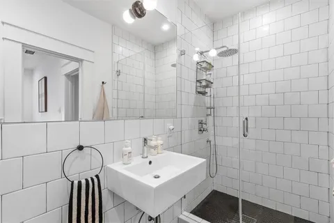 $995,000 | 5532 Willis Avenue, Dallas, TX 75206