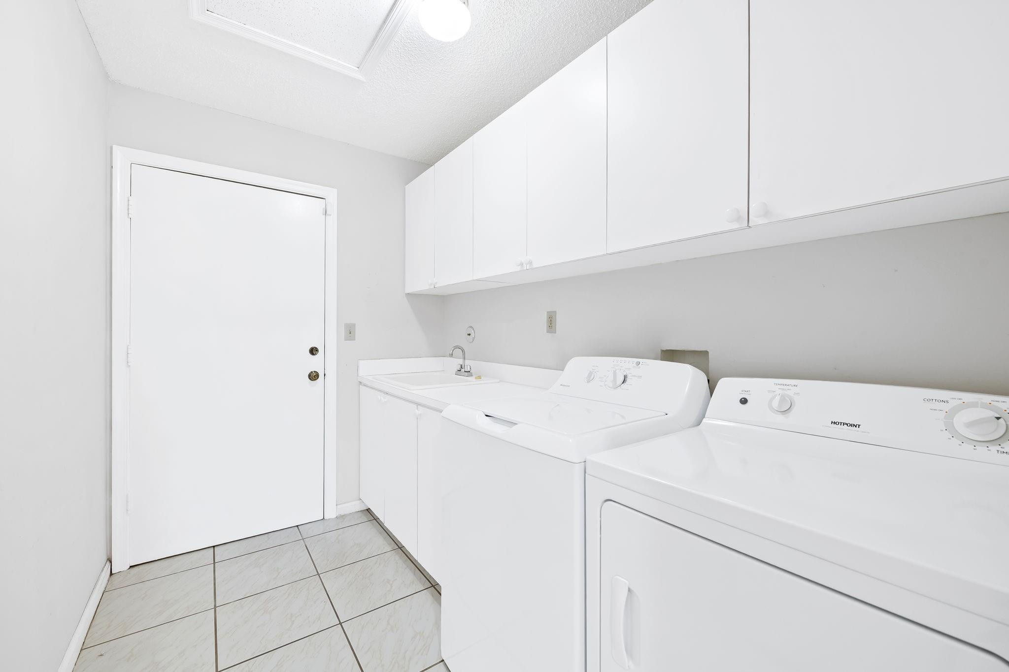 6053 Petaluma Drive Boca Raton, FL 33433 - Photo 25 of 33 Photo 25