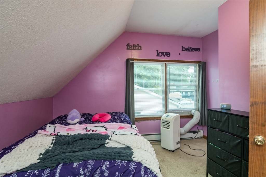 223 Mazarin Street Springfield, MA 01151 - Photo 26 of 32