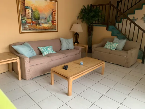 $1,900 | 9403 South Ocean Drive, Unit 3D, Jensen Beach, FL 34957