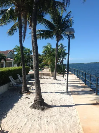 $2,300 | 1040 Lake Shore Drive, Unit 105, Lake Park, FL 33403