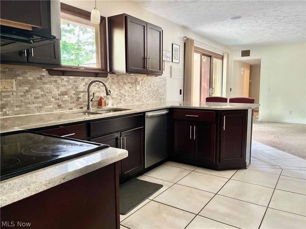 15240 High Point Road Strongsville, OH 44136 - Photo 8 of 20 Gallery Image 8