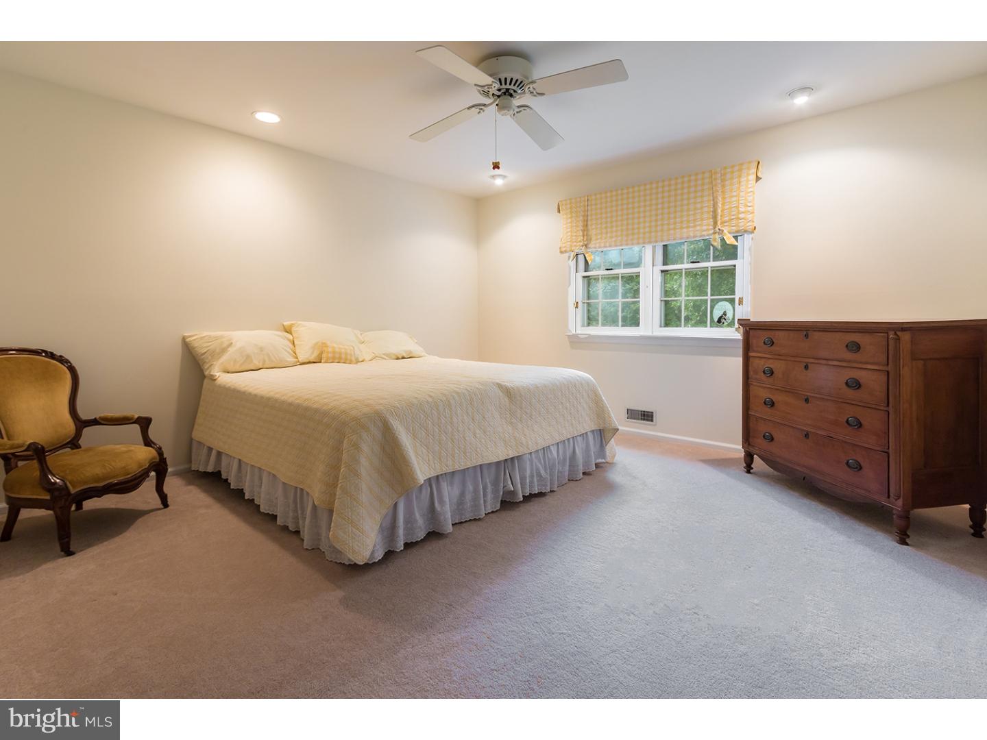 576 Sentinel Road Moorestown, NJ 08057 - Photo 14 of 25