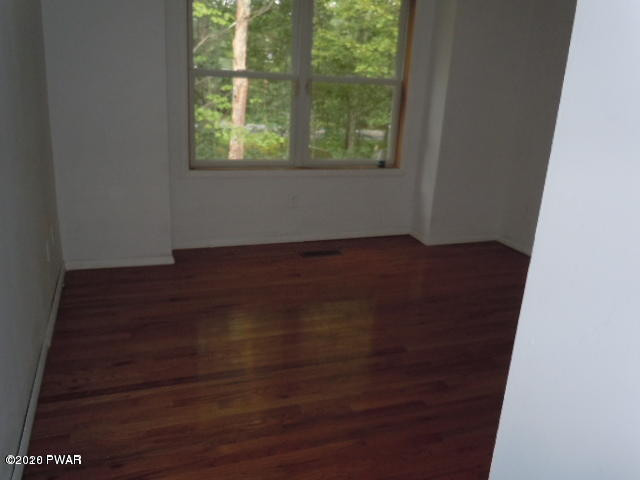 123 Maple Ridge Drive Hawley, PA 18428 - Photo 25 of 28