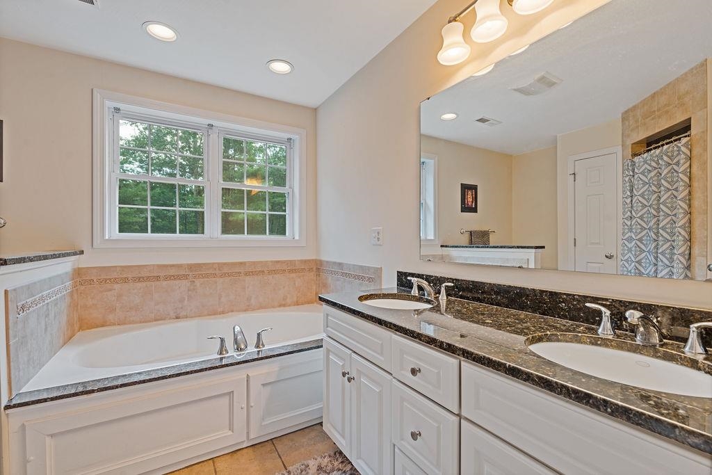 13 Moose Hollow Road Litchfield, NH 03052 - Photo 21 of 30