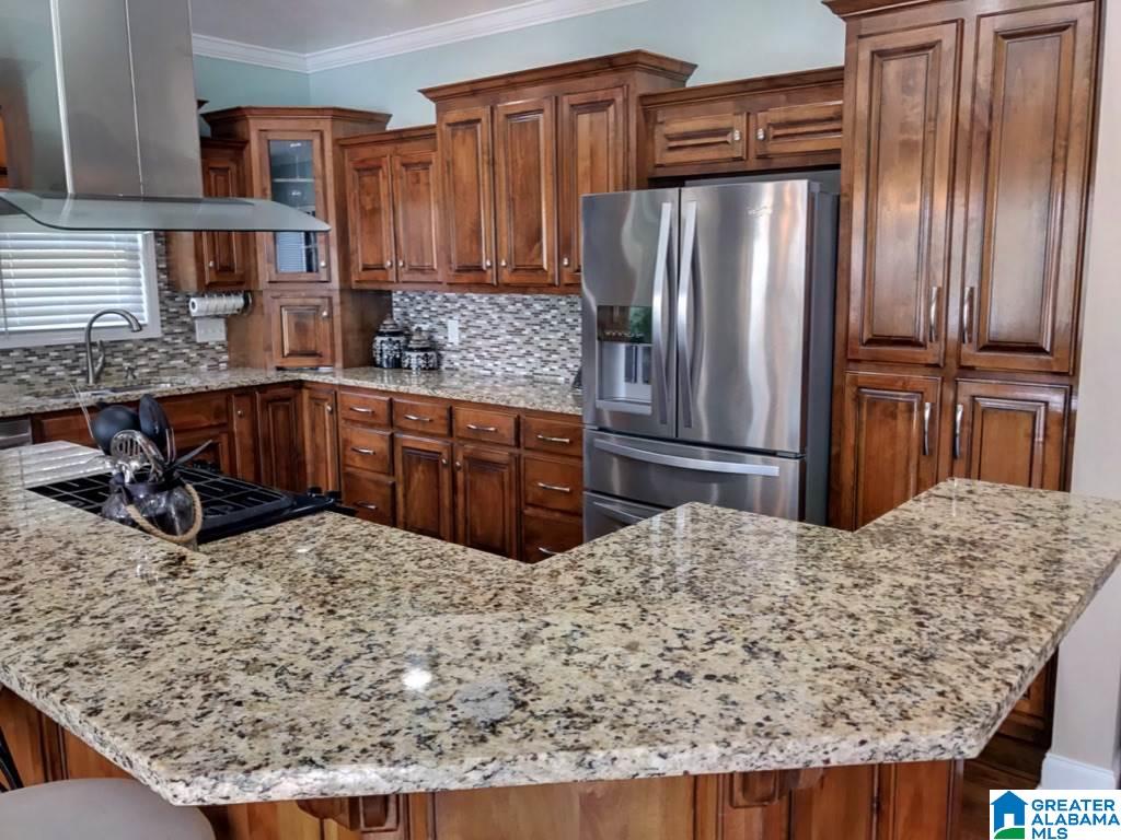 848 Mohawk Bluff Drive Ohatchee, AL 36271 - Photo 13 of 44