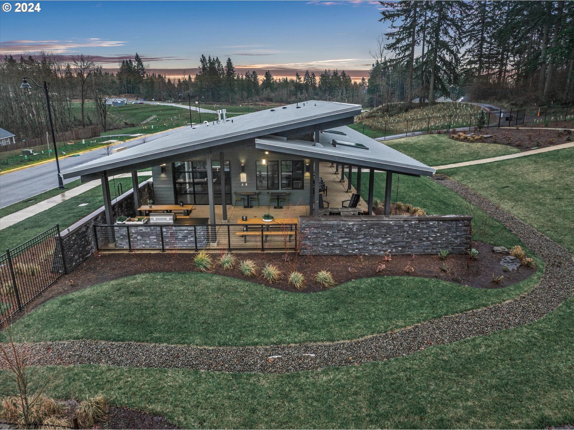 10175 Southeast Heritage Road Happy Valley, OR 97086 - Photo 45 of 48 Gallery Image 45