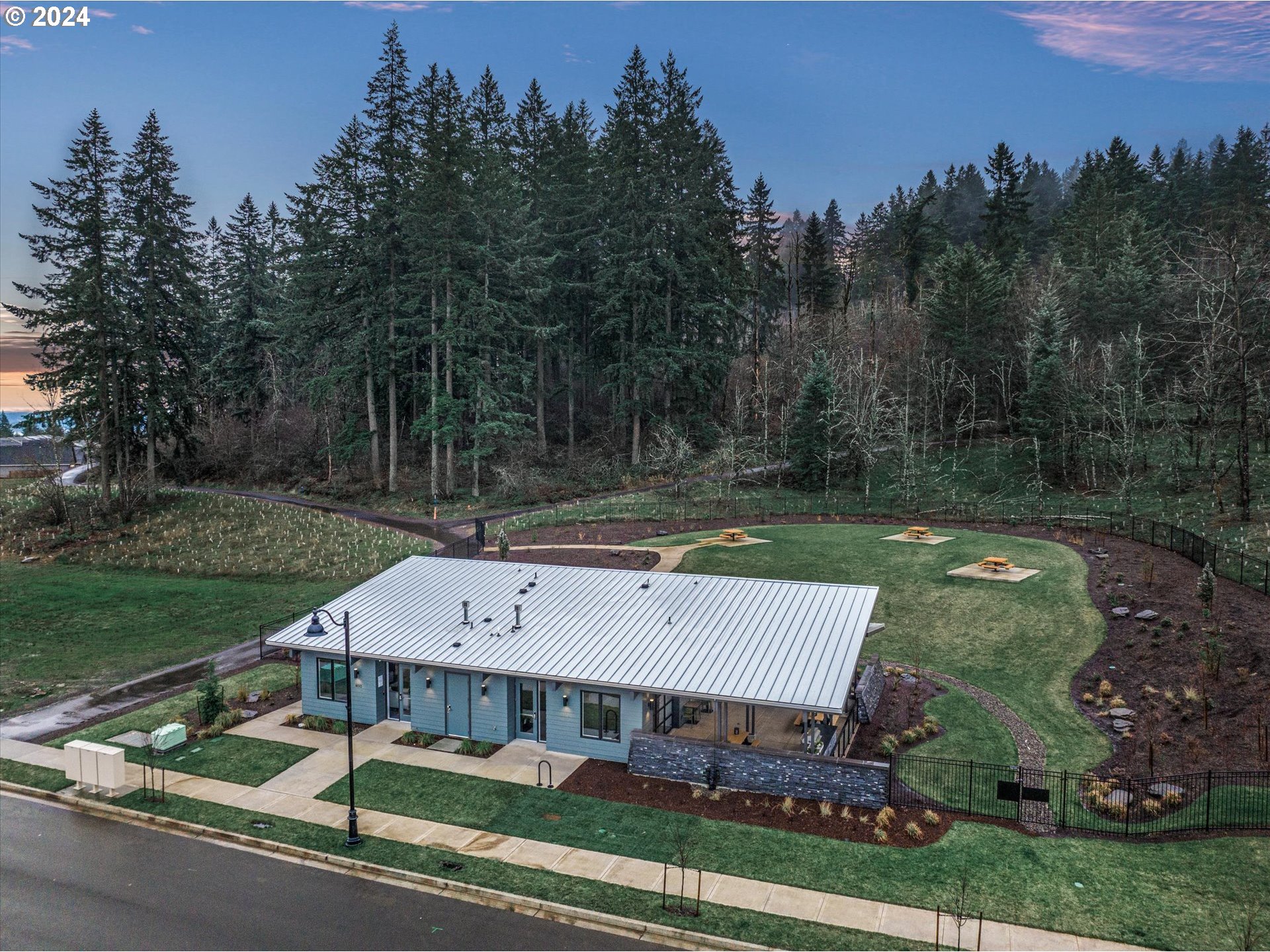 10175 Southeast Heritage Road Happy Valley, OR 97086 - Photo 46 of 48 Gallery Image 46