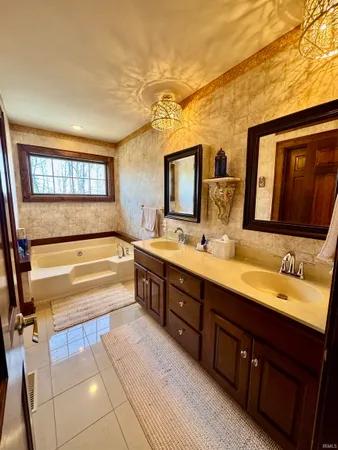 $515,000 | 7024 Windshire Drive, Fort Wayne, IN 46814