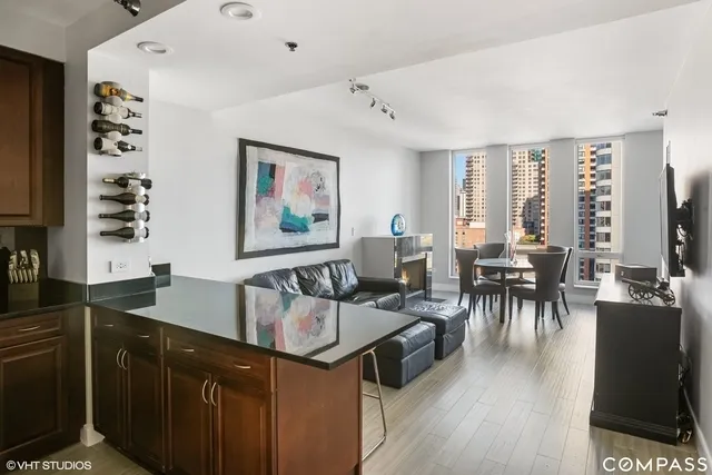 $2,350 | 1250 South Michigan Avenue, Unit 1303, Chicago, IL 60605