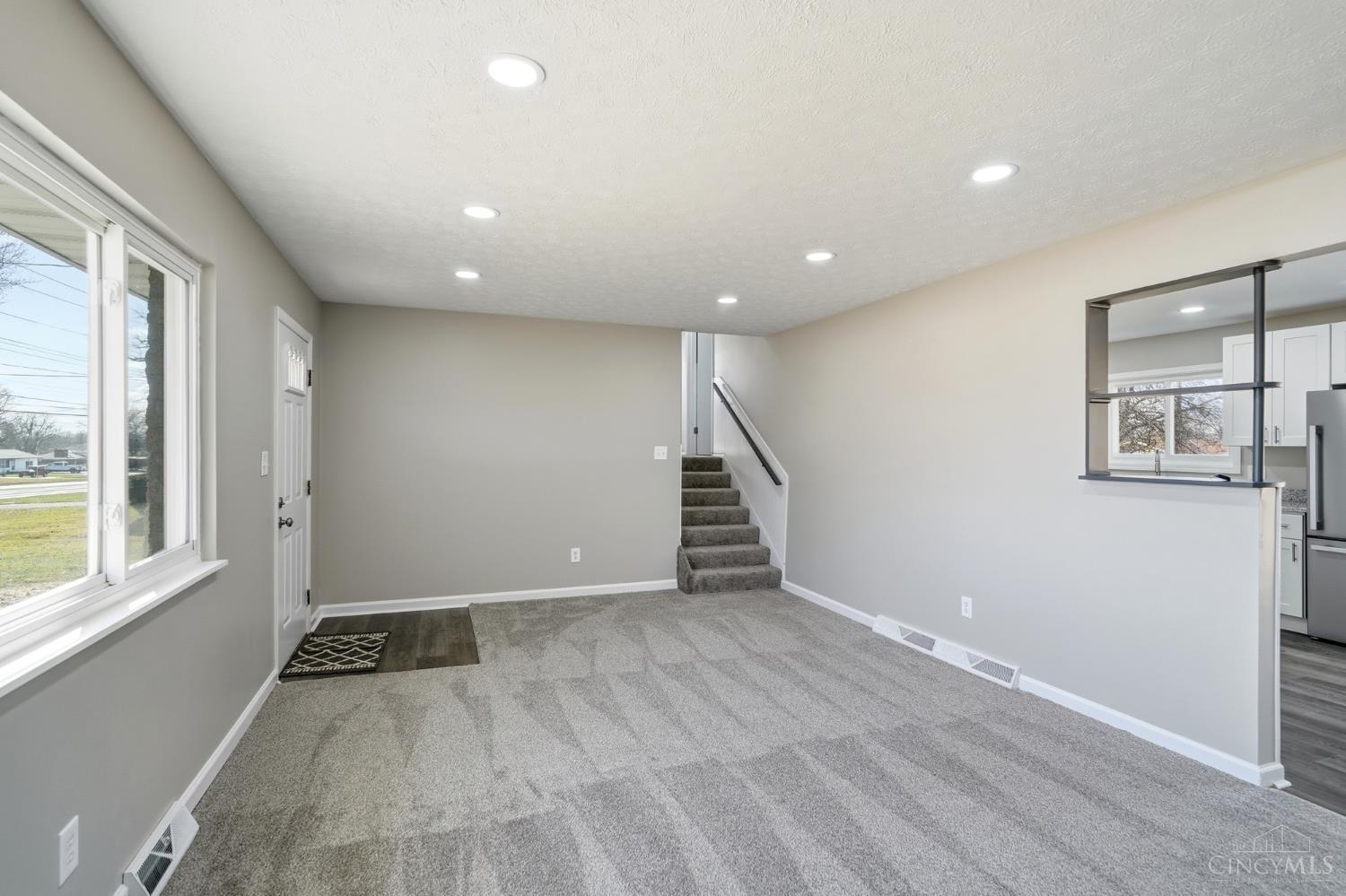 2615 Cincinnati Dayton Road Middletown, OH 45044 - Photo 11 of 45