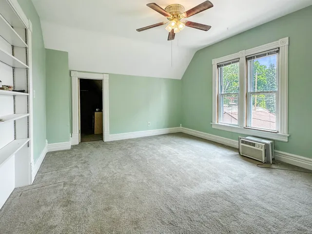 $225,000 | 1216 10th Street, Marinette, WI 54143