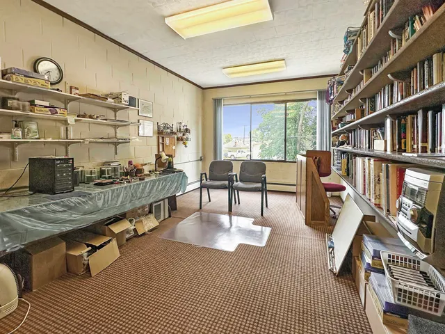 $225,000 | 1216 10th Street, Marinette, WI 54143