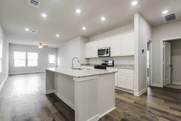 $1,815 | 17322 Gentle Doves Lane, Waller, TX 77484