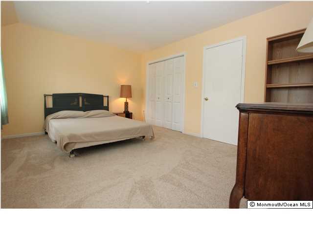 3 Woodpecker Road Howell, NJ 07731 - Photo 11 of 25 Additional Photo