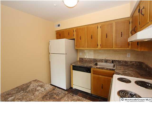 3 Woodpecker Road Howell, NJ 07731 - Photo 5 of 25 Additional Photo