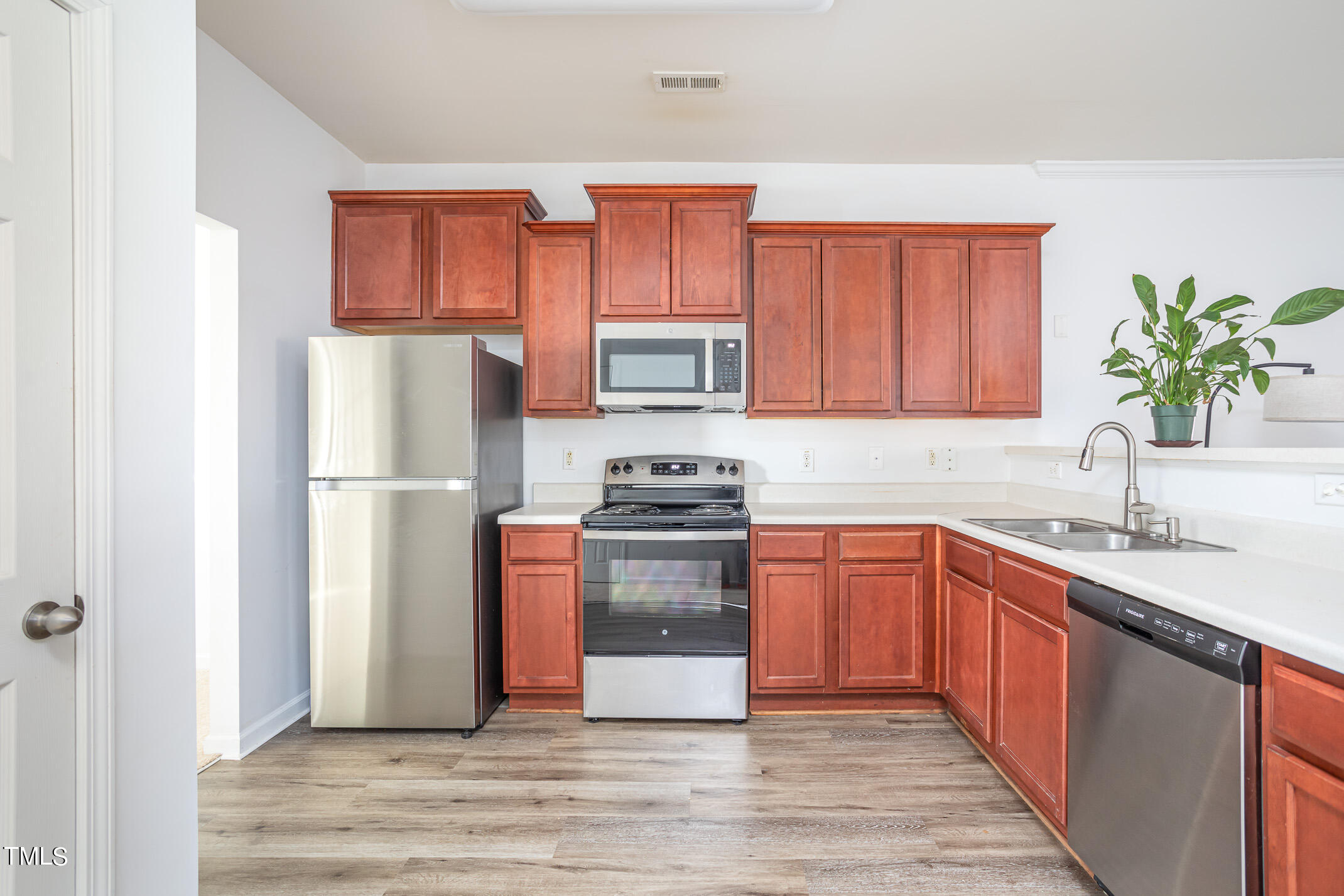 2532 Follow Me Way Raleigh, NC 27610 - Photo 6 of 39 m2-realty-2532-follow-me-way-12