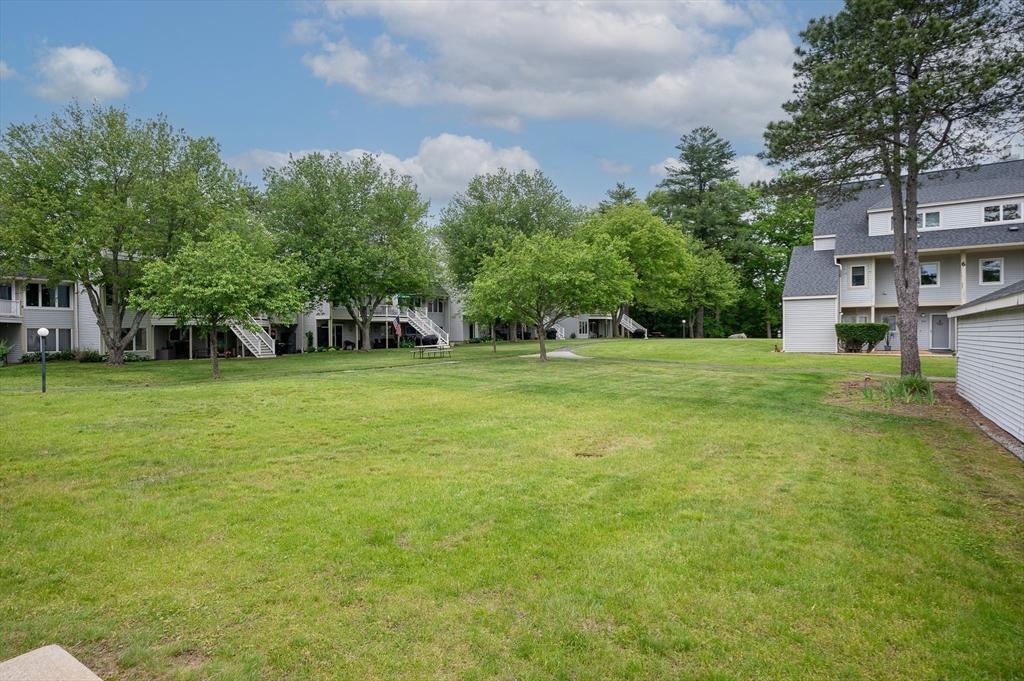 701 Beacon Park Road, Unit 701 Webster, MA 01570 - Photo 26 of 36