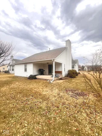 $1,700 | 126 Tracy Ridge Boulevard, Whiteland, IN 46184