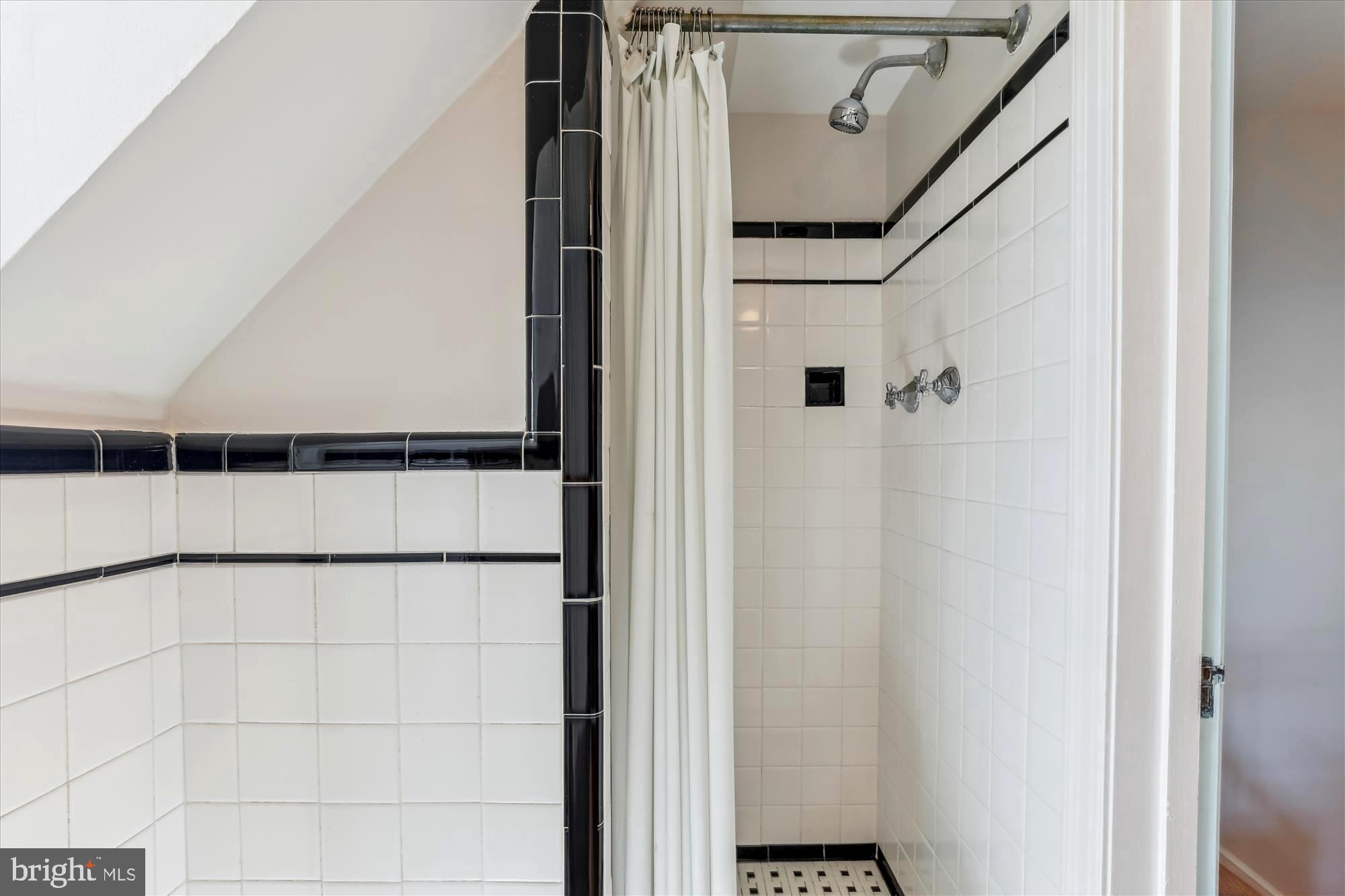 3568 Appleton Street Northwest Washington, DC 20008 - Photo 41 of 57 a view of a gate