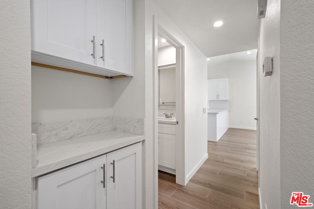 1360 Cresta Road Corona, CA 92879 - Photo 8 of 26 Gallery Image 8