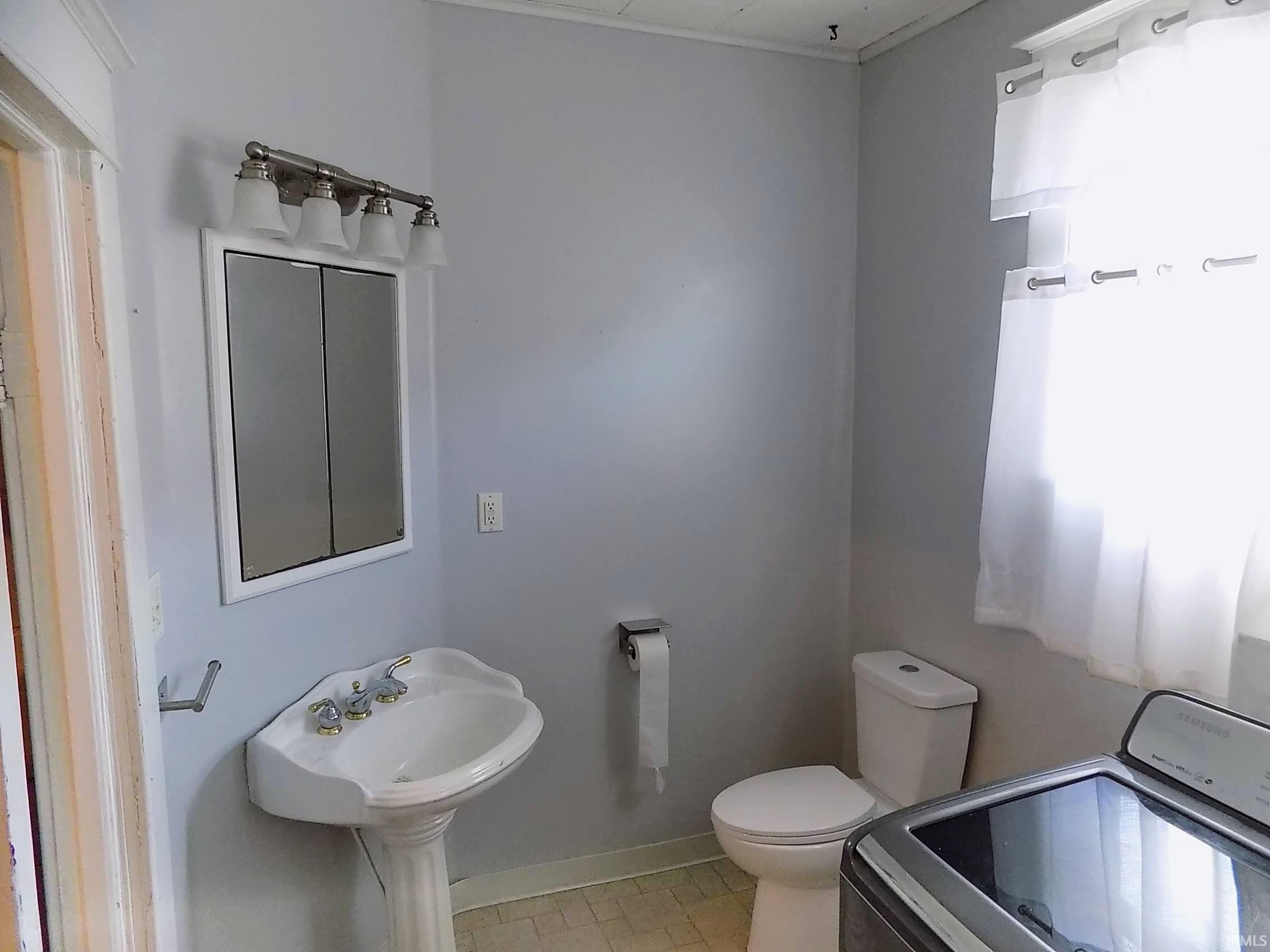 703 South Apperson Way Kokomo, IN 46901 - Photo 23 of 25