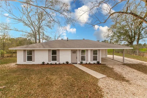 $215,000 | 54455 Old Highway 51, Independence, LA 70443