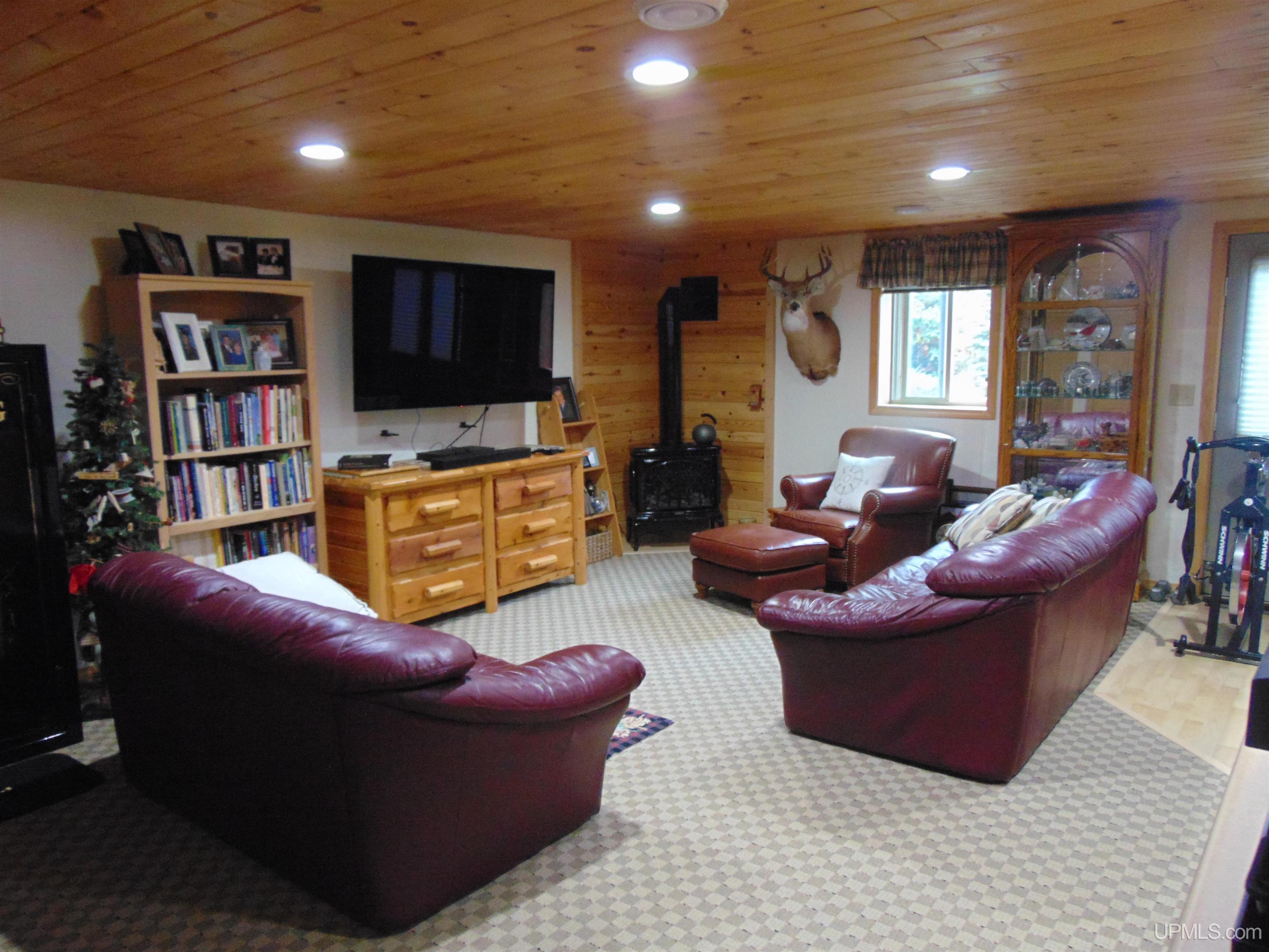 2792 County Line Road Vulcan, MI 49892 - Photo 31 of 99