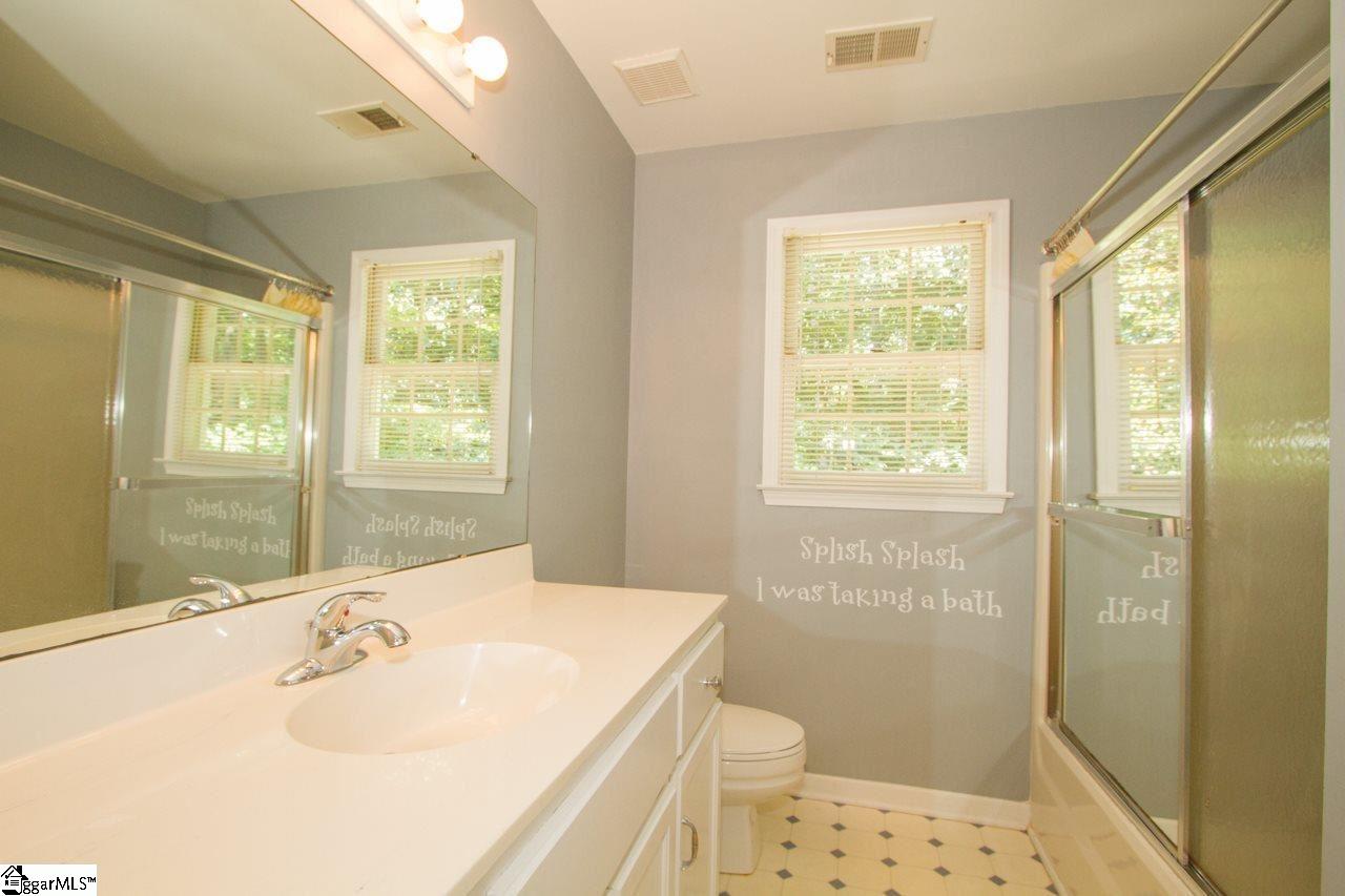 805 Huntington Road Easley, SC 29642 - Photo 17 of 32 Gallery Image 17