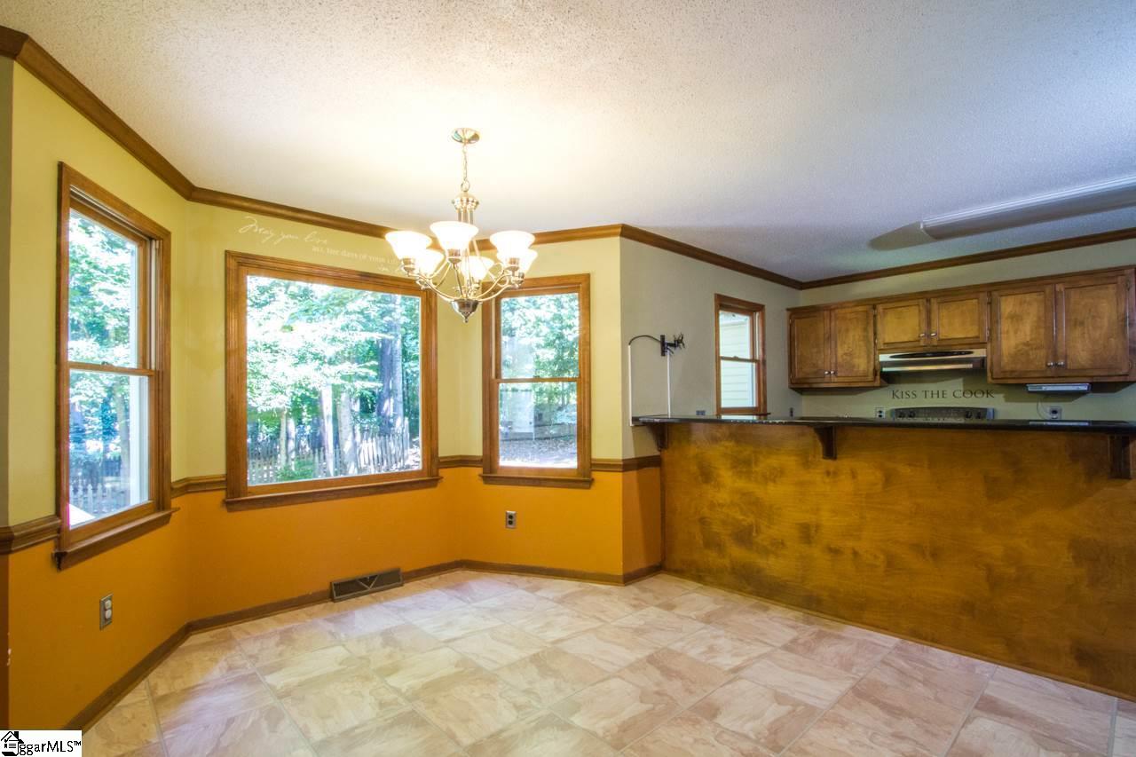 805 Huntington Road Easley, SC 29642 - Photo 10 of 32 Gallery Image 10