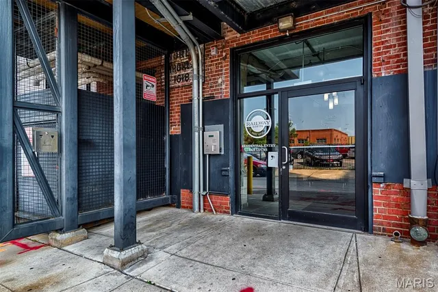$219,900 | 1619 Washington Avenue, Unit 303, St. Louis, MO 63103
