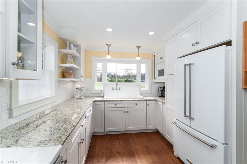 231 North Clodfelter Road High Point, NC 27265 - Photo 14 of 27 Gallery Image 14