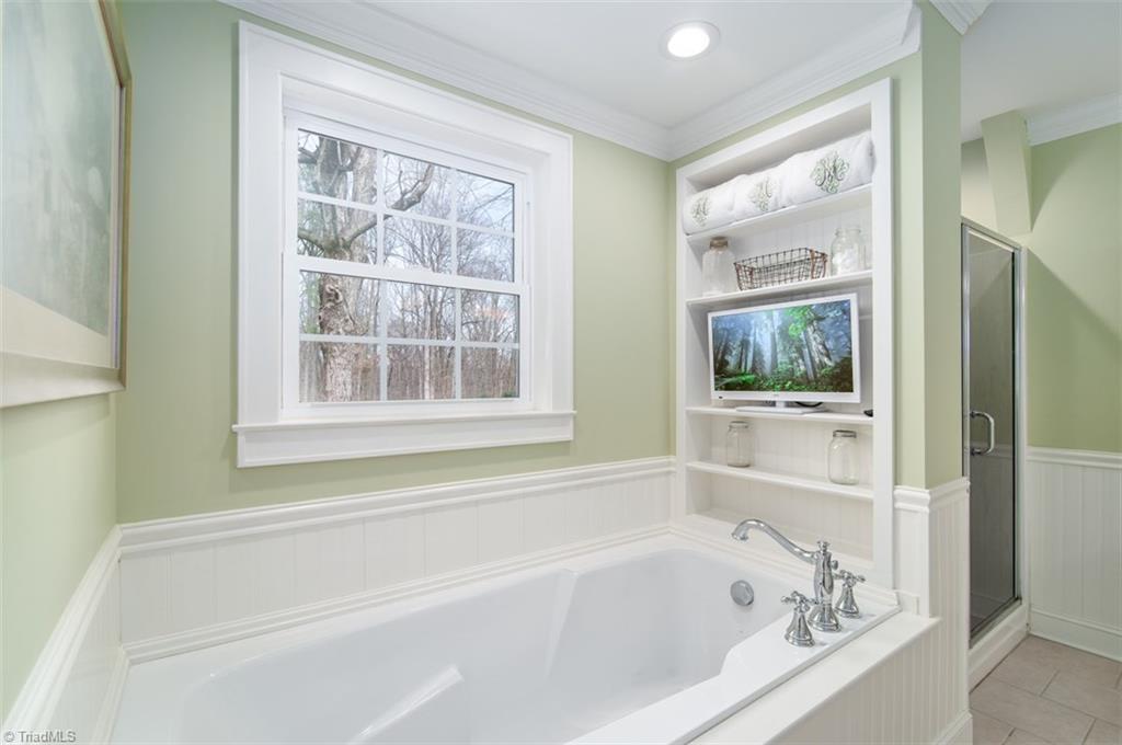 231 North Clodfelter Road High Point, NC 27265 - Photo 16 of 27 Gallery Image 16