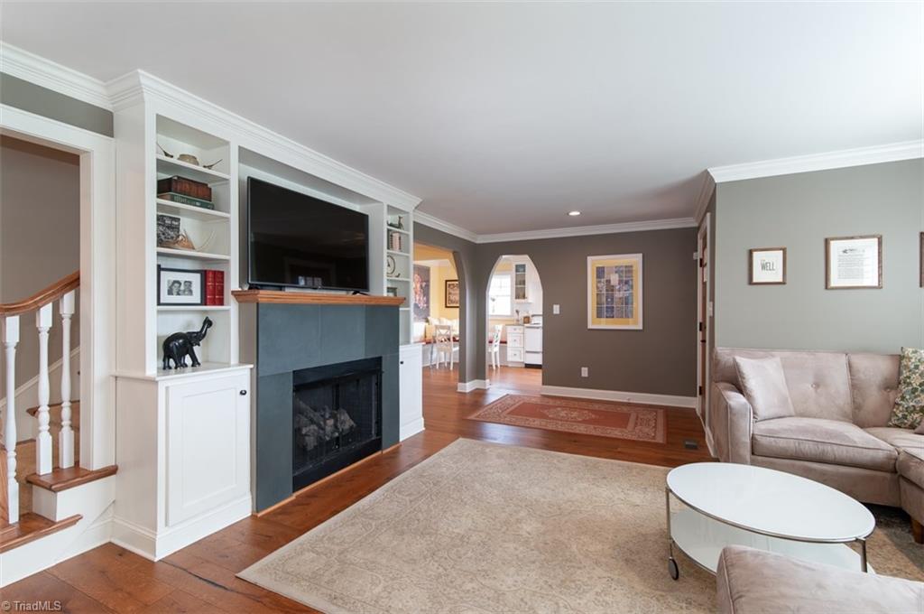 231 North Clodfelter Road High Point, NC 27265 - Photo 8 of 27 Gallery Image 8