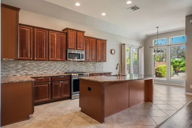 $585,000 | 544 Wiltshire Drive, Hutto, TX 78634