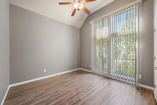 $585,000 | 544 Wiltshire Drive, Hutto, TX 78634