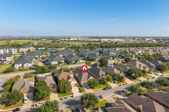 $585,000 | 544 Wiltshire Drive, Hutto, TX 78634