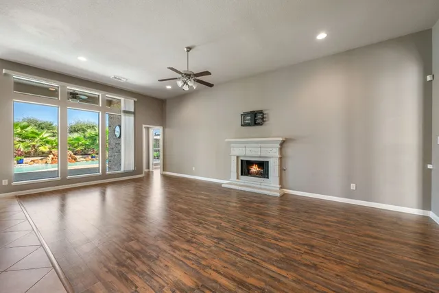 $585,000 | 544 Wiltshire Drive, Hutto, TX 78634