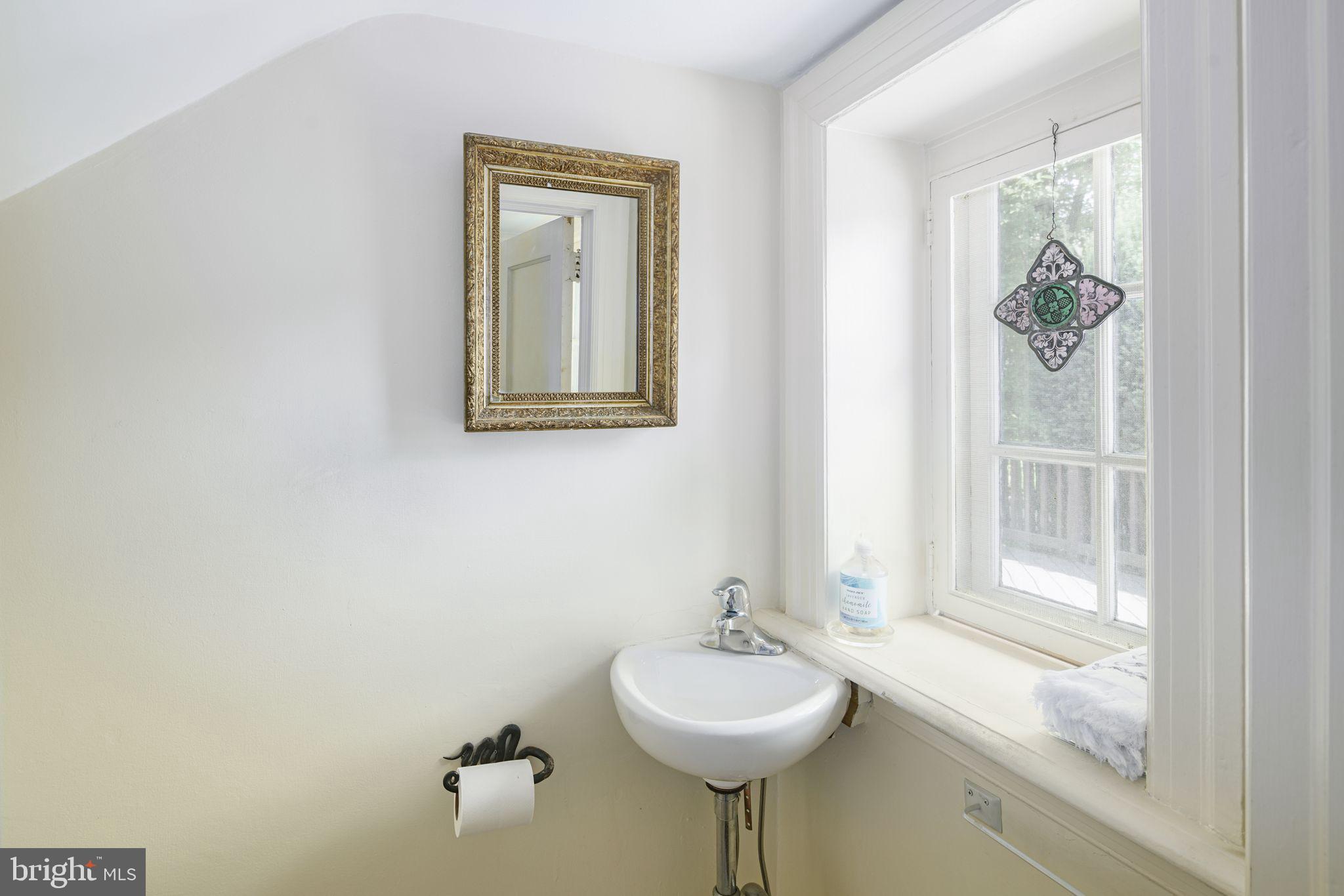 1452 County Line Road Bryn Mawr, PA 19010 - Photo 15 of 49