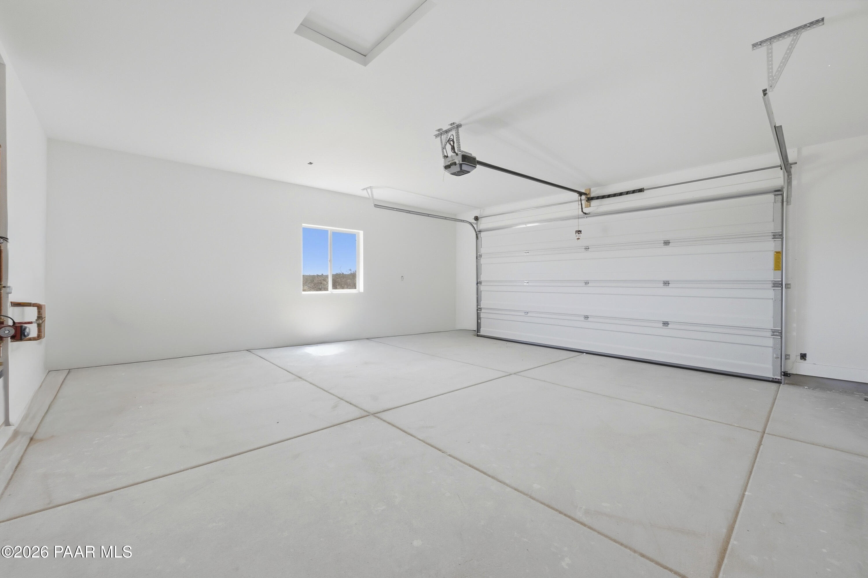 13650 East Soleil Down Road Mayer, AZ 86333 - Photo 30 of 45 38-Garage interior